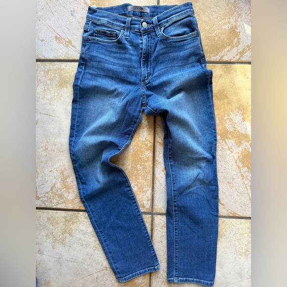 Joe's Jeans Women’s Straight Leg High Rise‎ Denim Jeans Size 26 EUC - Picture 2 of 6